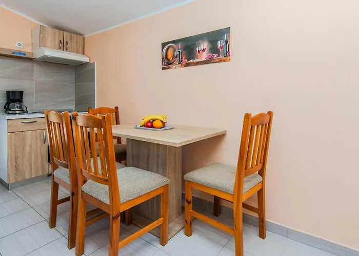公寓 1 Bedroom Beautiful In